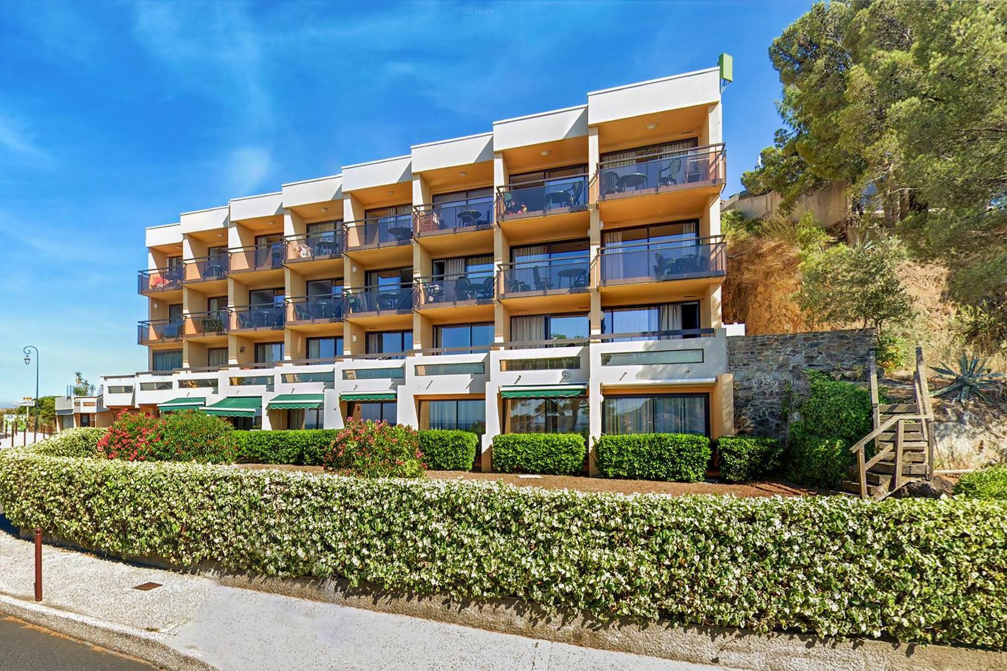 Residence Pierre & Vacances Les Balcons De Колюр Екстериор снимка